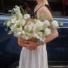 FlowerBag Trắng – White Serenity Kết hợp hoa hồng, tulip, cát tường